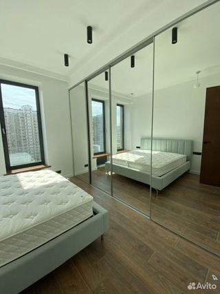 m. Molodezhnaya: Apartment, 2-rooms