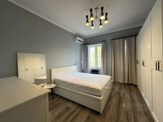m. Okhotny ryad: Apartment, 2-rooms