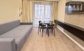 m. Narodnoe Opolchenie: Apartment, 2-rooms