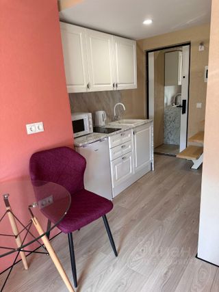 m. Kurskaya: Apartment, studio
