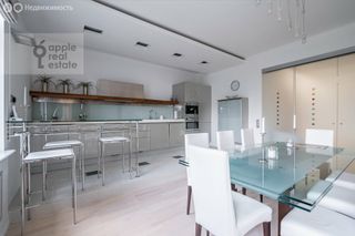 m. Minskaya: Apartment, 3-rooms