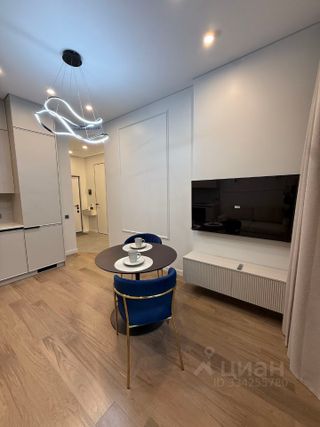 m. Shelepikha: Apartment, 2-rooms