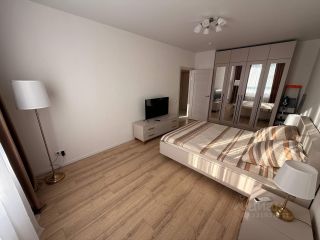 m. Narodnoe Opolchenie: Apartment, 1-rooms