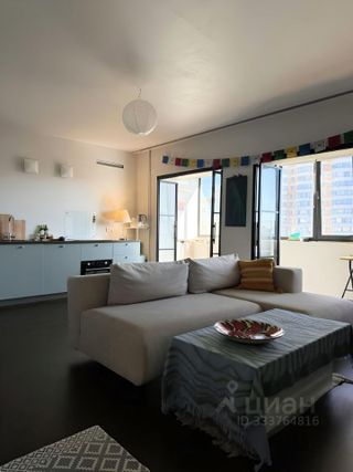m. Novye Cheremushki: Apartment, studio