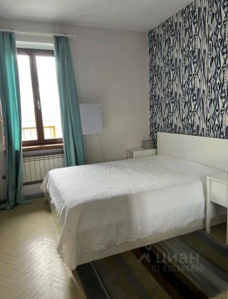 m. Krasnye vorota: Apartment, 2-rooms