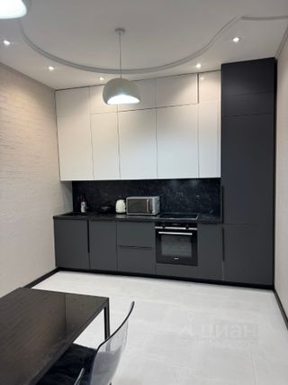 m. Narodnoe Opolchenie: Apartment, 2-rooms
