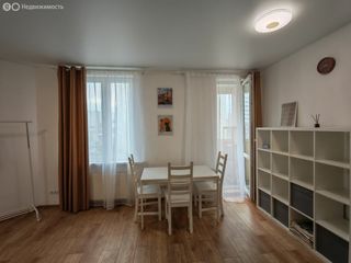 m. Michurinets: Apartment, studio