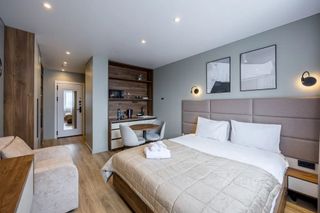 m. Troparevo: Apartment, studio