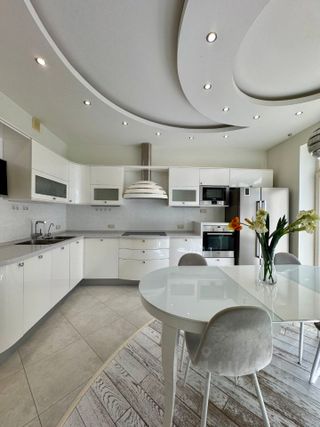 m. Opalikha: Apartment, 3-rooms