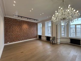 m. Trubnaya: Apartment, 4-rooms