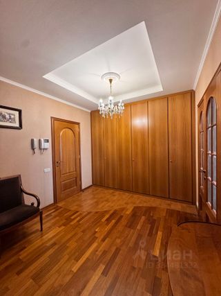 m. Tsvetnoy bulvar: Apartment, 2-rooms