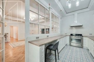 m. Novoslobodskaya: Apartment, 5-rooms