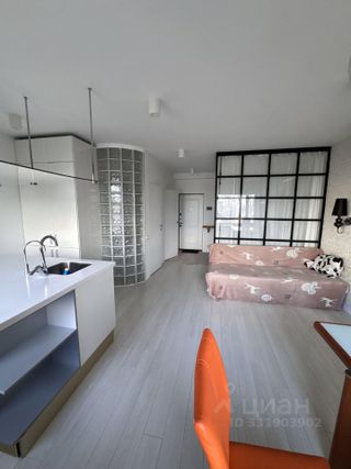 m. Narodnoe Opolchenie: Apartment, 2-rooms