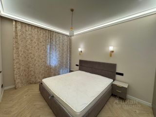 m. Oktyabrskoe pole: Apartment, 2-rooms