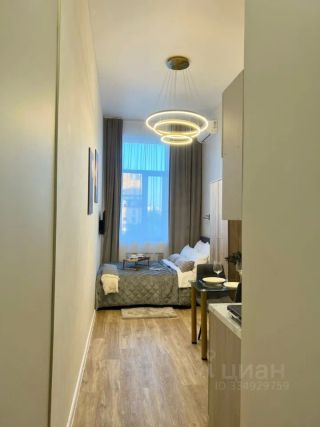 m. Polyanka: Apartment, studio