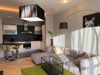 m. Slavyansky bulvar: Apartment, 3-rooms