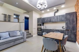 m. Baumanskaya: Apartment, 2-rooms