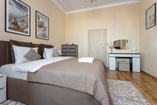 m. Barrikadnaya: Apartment, 2-rooms