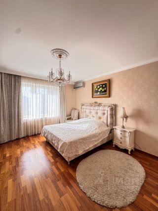 m. Tsvetnoy bulvar: Apartment, 2-rooms
