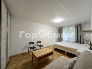 m. Ulitsa Akademika Koroleva: Apartment, 2-rooms
