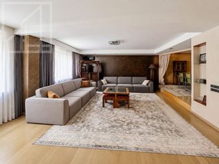 m. Belokamennaya: Apartment, 3-rooms