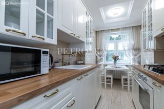 m. Tverskaya: Apartment, 2-rooms