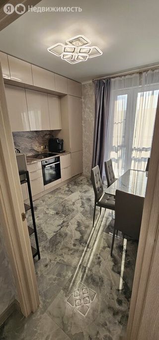 m. Nakhimovsky prospekt: Apartment, 2-rooms