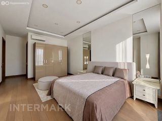 m. Smolenskaya: Apartment, 4-rooms
