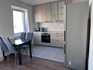m. Bulvar Dmitriya Donskogo: Apartment, 2-rooms