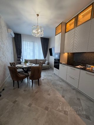 m. ZIL: Apartment, 2-rooms