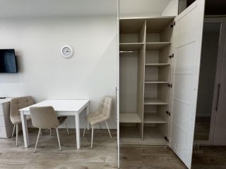 m. Dubrovka: Apartment, studio