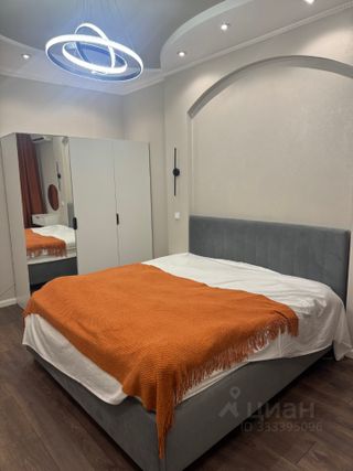 m. Narodnoe Opolchenie: Apartment, 2-rooms