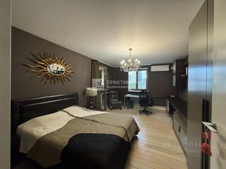 m. Ulitsa 1905 goda: Apartment, 3-rooms