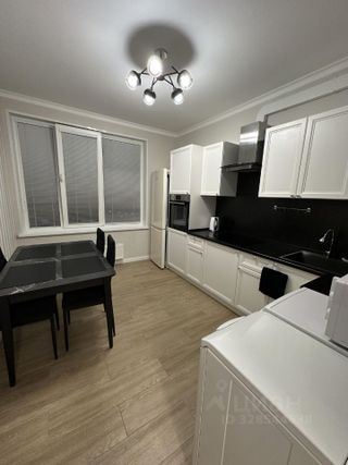 m. Strogino: Apartment, 2-rooms