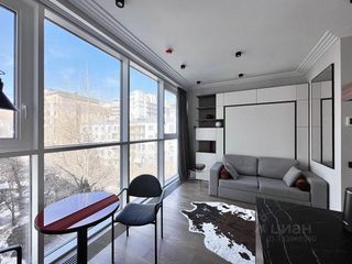 m. Mayakovskaya: Apartment, studio