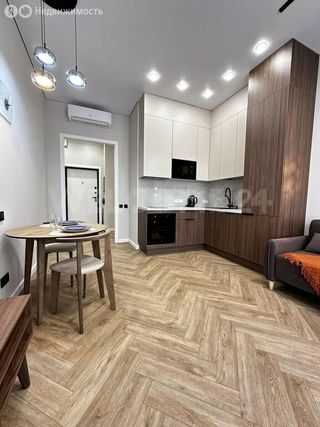 m. ZIL: Apartment, 1-rooms