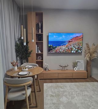 m. Maryina Roscha: Apartment, studio