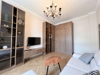m. Mayakovskaya: Apartment, 2-rooms