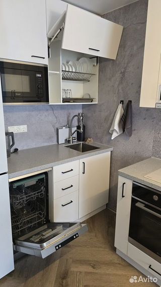 m. Aminyevskaya: Apartment, 1-rooms