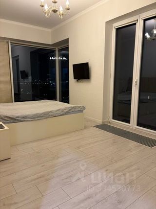 m. Dubrovka: Apartment, 2-rooms
