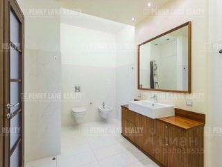 m. Kropotkinskaya: Apartment, 4-rooms