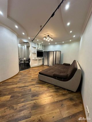 m. Filatov lug: Apartment, 2-rooms