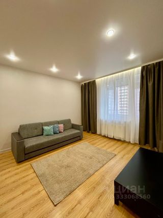 m. Prospekt Vernadskogo: Apartment, 2-rooms