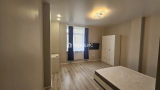 m. Solnechnaya: Apartment, 3-rooms