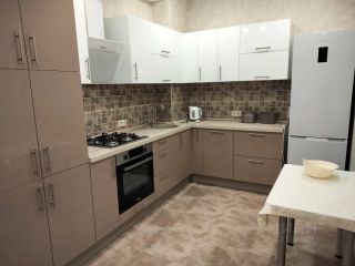 m. Saltykovskaya: Apartment, 3-rooms