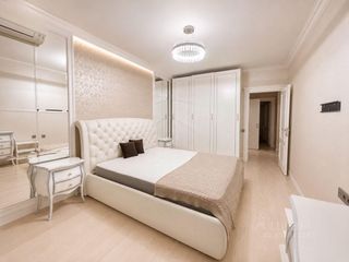 m. Narodnoe Opolchenie: Apartment, 2-rooms