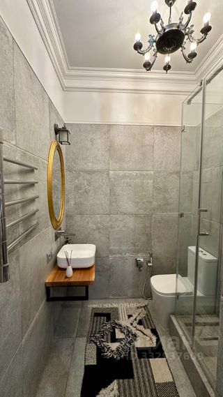m. Yugo-Zapadnaya: Apartment, 3-rooms
