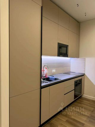 m. ZIL: Apartment, 2-rooms
