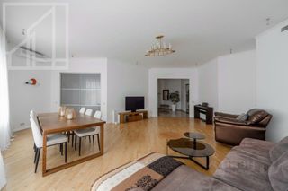 m. Park kultury: Apartment, 4-rooms