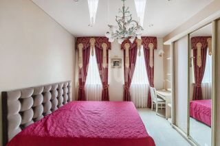 m. Tretyakovskaya: Apartment, 3-rooms